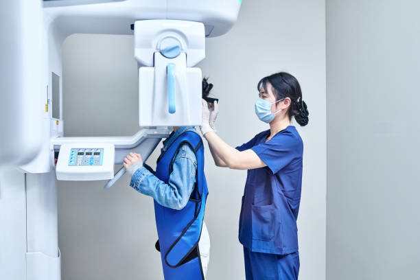 Best Orthodontic Emergency Dentist in East Grand Rapids, MI